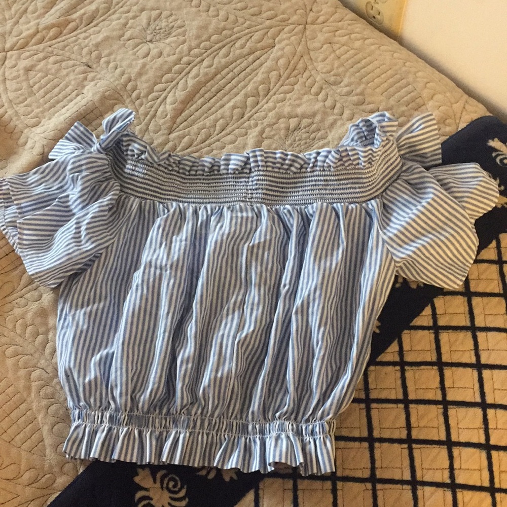 Crop top shirt